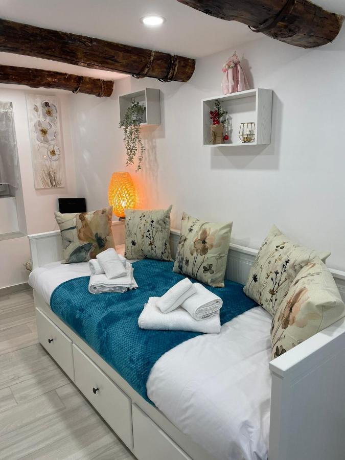 Bed and breakfast A Casarell Napoli Extérieur photo
